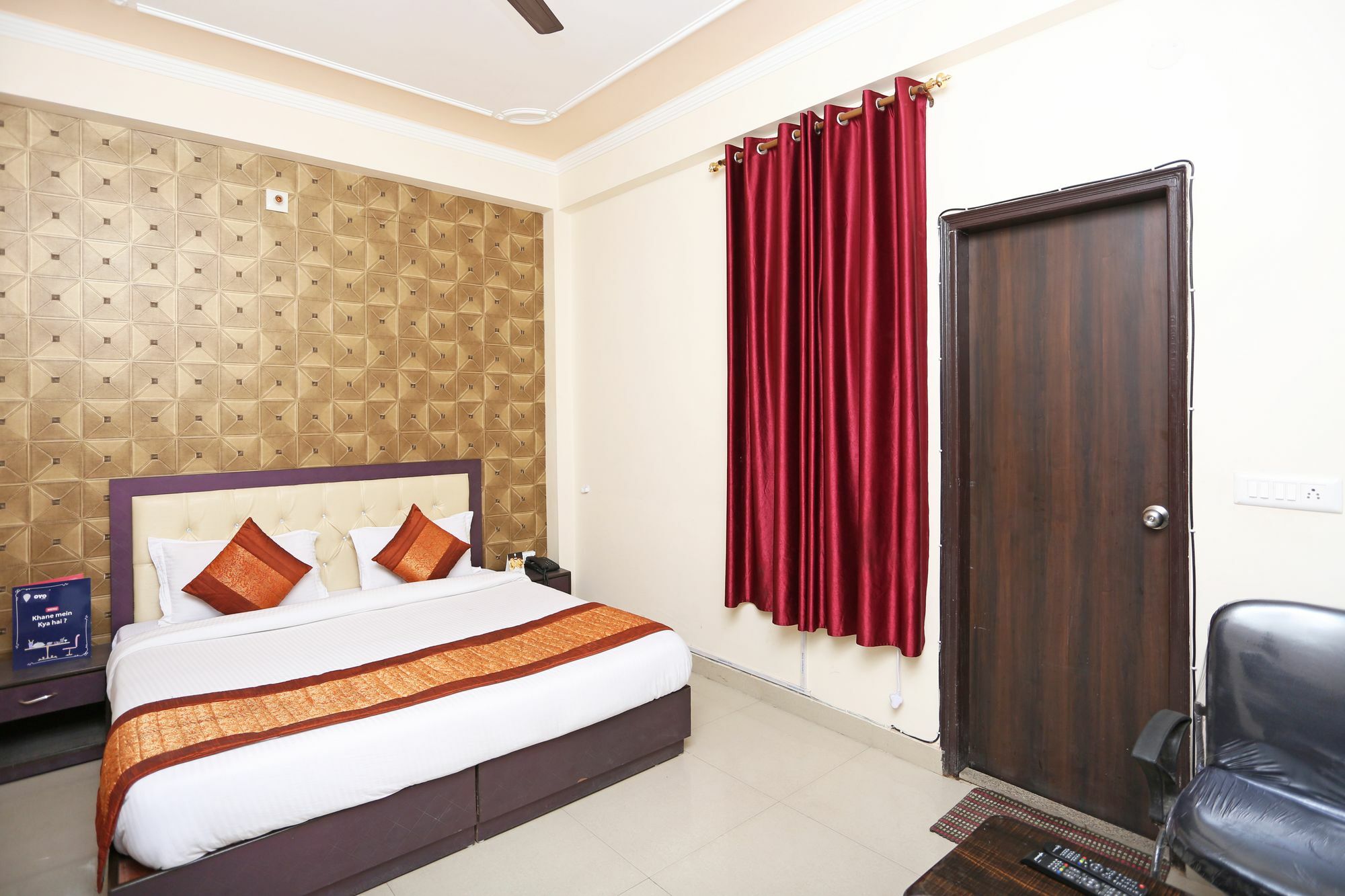 Super Hotel O Mahal Új-Delhi Kültér fotó